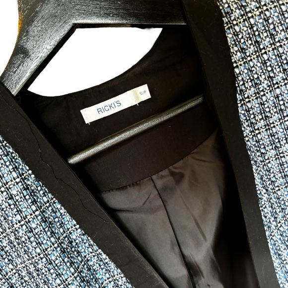 Ricki's Blazer/Jacket/Coat Open Front Weave Stitching Cropped-ish Size Small - Picture 4 of 10